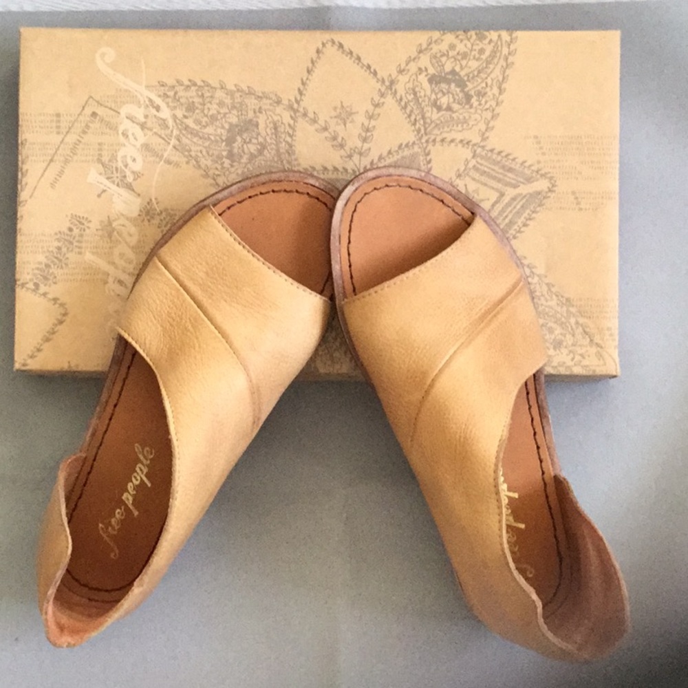 FREE PEOPLE Mont Blanc sandal size 36